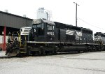 NS SD40-2 6105